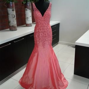 Vienna Prom 9906 Coral Trumpet mermaid gown